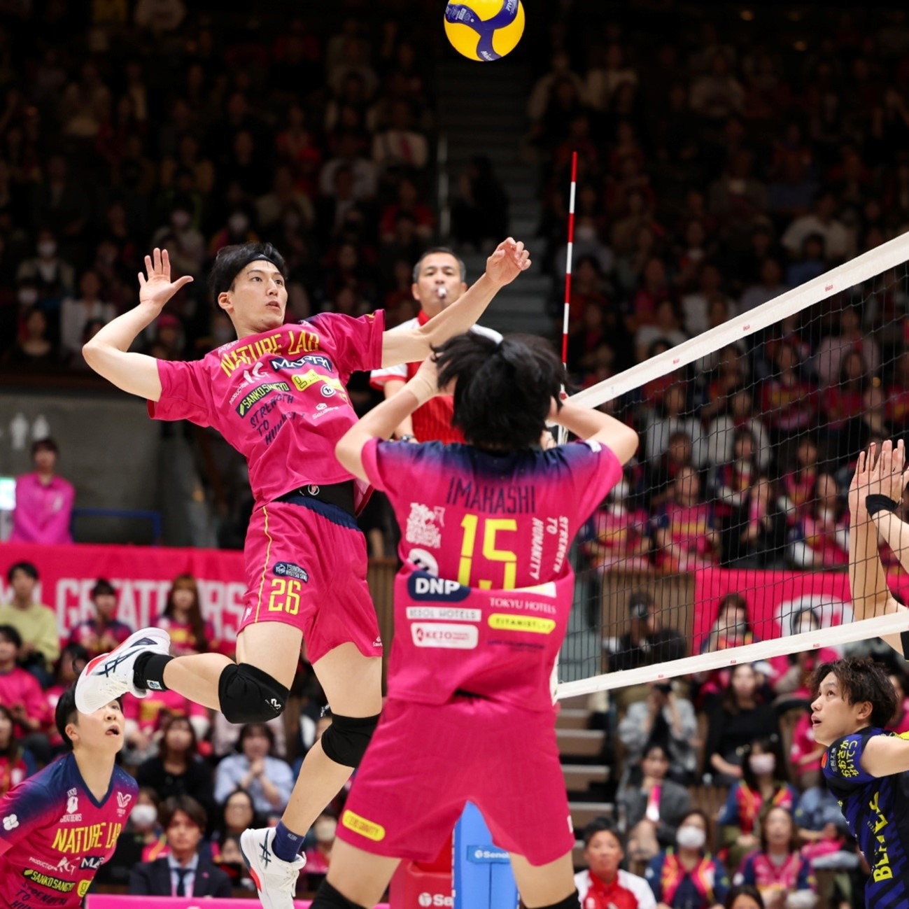 火箭刚裁掉他，二队却重新拿下了发展联盟所属权？